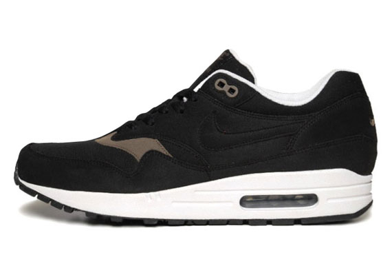 Nike Air Max 1 July 2011 Black 308866 021 01