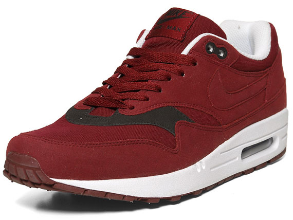 Nike Air Max 1 July 2011 Team Red 308866 601 01