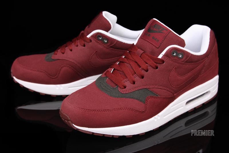 Nike Air Max 1 Team Red Velvet Brown 2