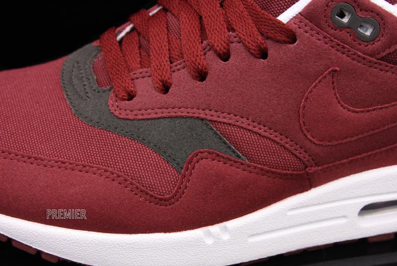 Nike Air Max 1 Team Red Velvet Brown 4