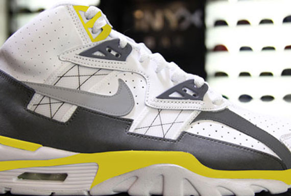 Nike Air Trainer SC High - White - Light Graphite - Lemon | July 2011