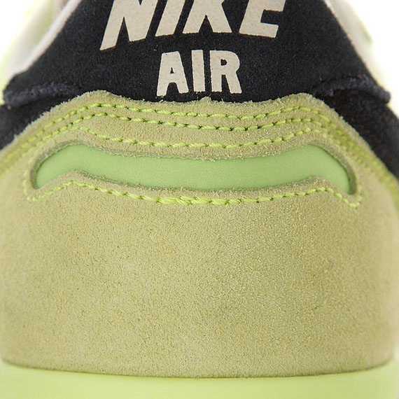 Nike Air Vortex Volt Black Ct 03