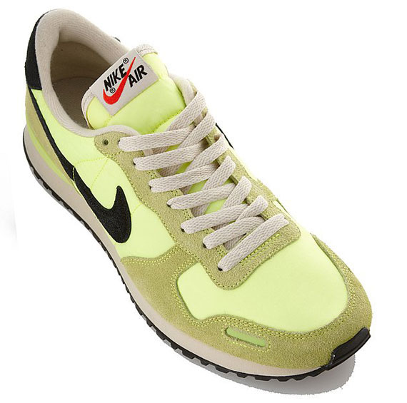 Nike Air Vortex Volt Black Ct 07