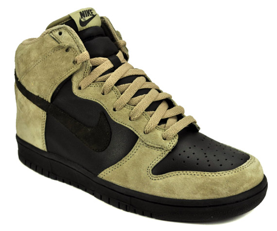 Nike Dunk High Khaki Velvet Brown Black 2