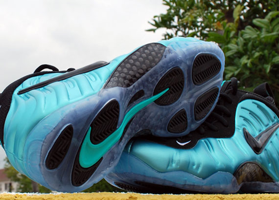 Nike Air Foamposite Pro – Retro – Black | Hitting Retailers