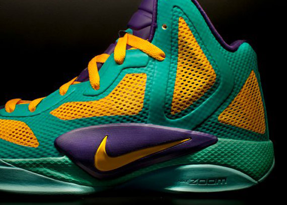 Nike Zoom Hyperfuse 2011 ‘LA Sparks’ @ Nike Vault