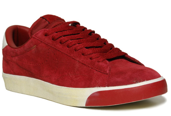 Nike Tennis Classic Ac Premium Red Suede 03