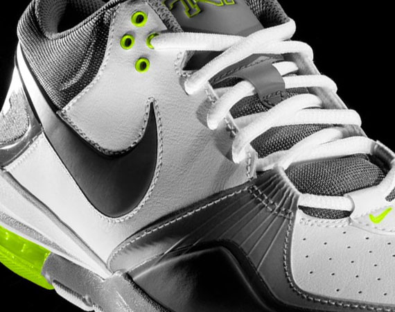 Nike Trainer 1.3 - White - Dark Grey - Volt