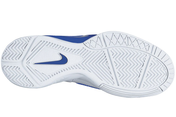 Nike Wmns Zoom Hyperfuse 2011 White Varsity Royal 01