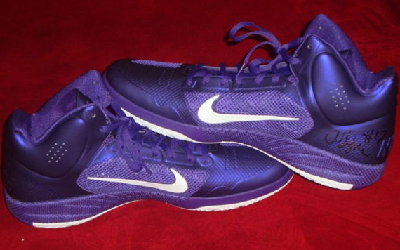 Nike Zoom Hyperfuse Andrew Bynum Game Issue 06