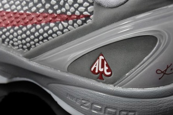 Nike Zoom Kobe VI – Lower Merion Aces PE – New Images