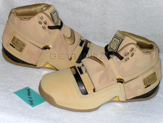 Nike Zoom Lebron Soldier 1 Tan Camo Sample 01