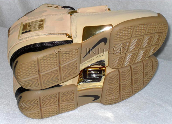 Nike Zoom Lebron Soldier 1 Tan Camo Sample 04