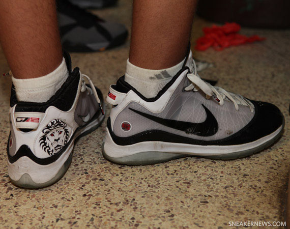 Sneakercon June 2011 Feet 61