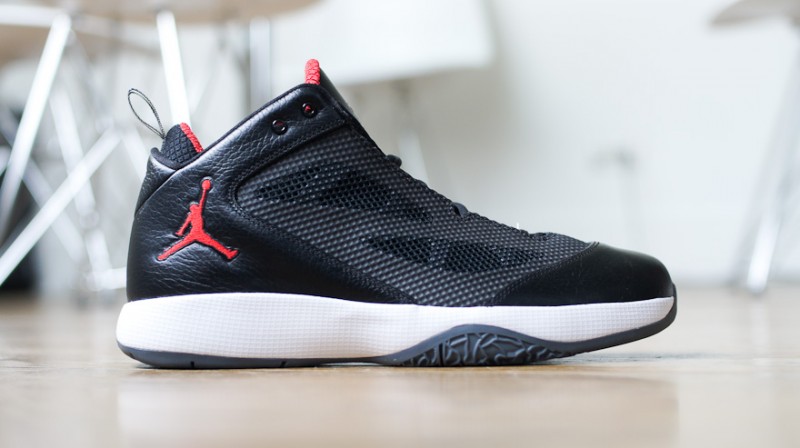 Air Jordan 2011 Q Flight Black Red White Sample 2