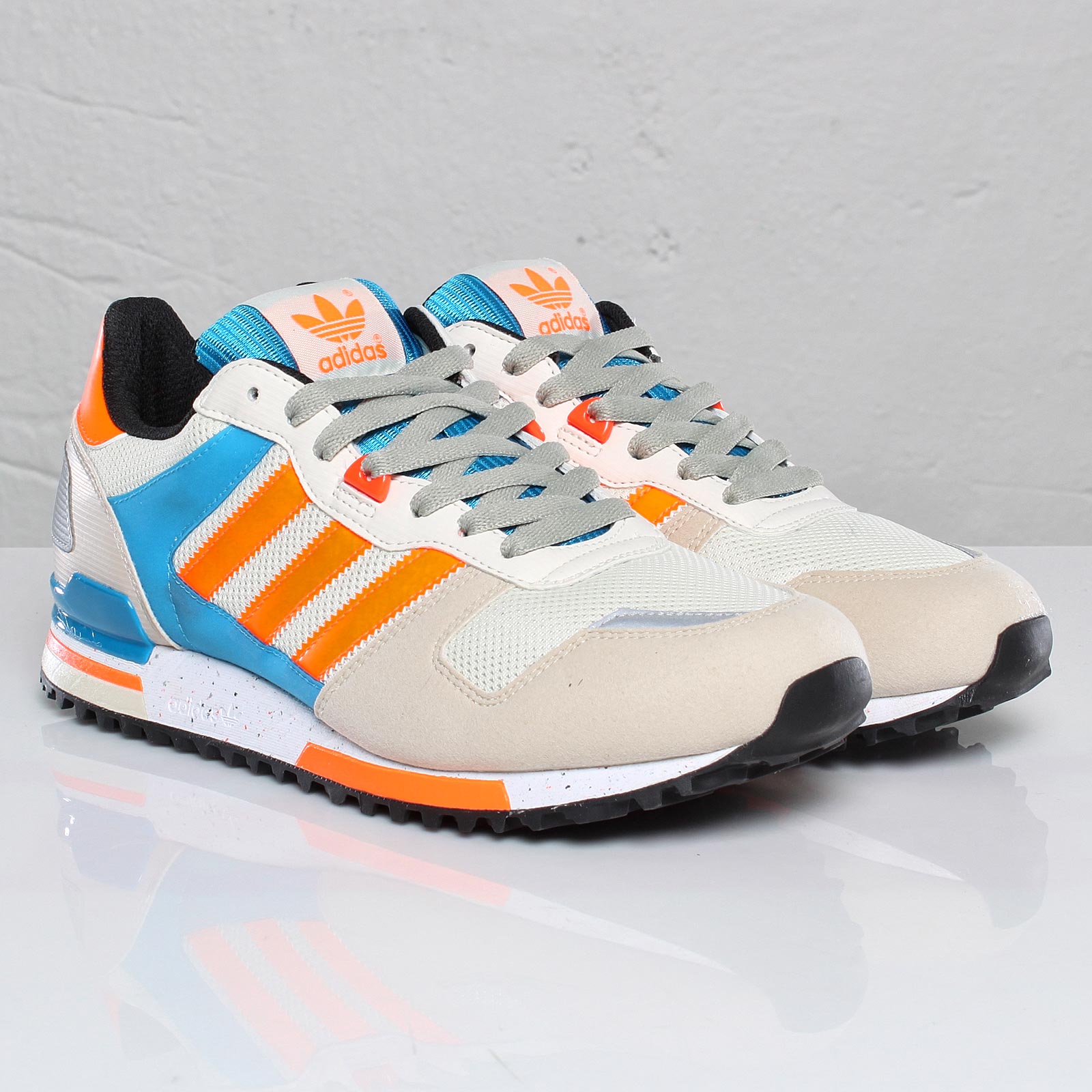 Adidas Originals Zx 700 White Orange Blue 2