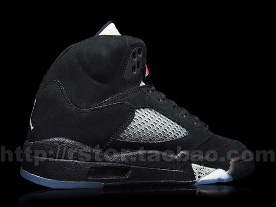 Air Jordan 5 Retro Black Metallic Silver 2011 4