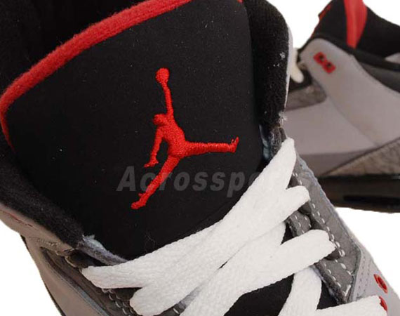 Air Jordan III Retro GS ‘Stealth’ | Available Early on eBay