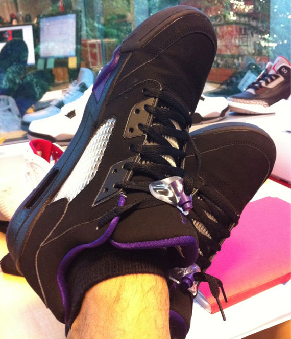 Air Jordan V Low Black Purple 02