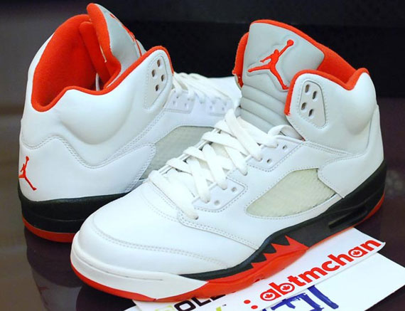 Air Jordan V Retro Trial Sample White Black Red 03