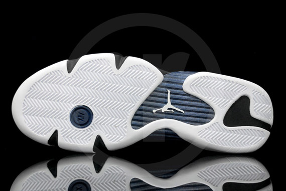 Air Jordan Xiv Retro Light Graphite Detailed Images 7