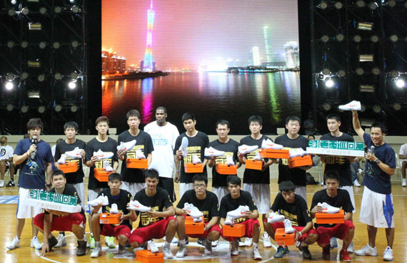 Durant China Day 1 2011 09