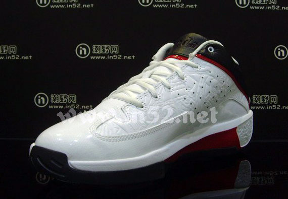 Jordan 2 Smooth Wht Blk Red 07