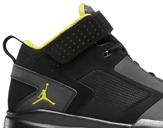 Jordan Bct Mid Black Yellow Nikestore 04