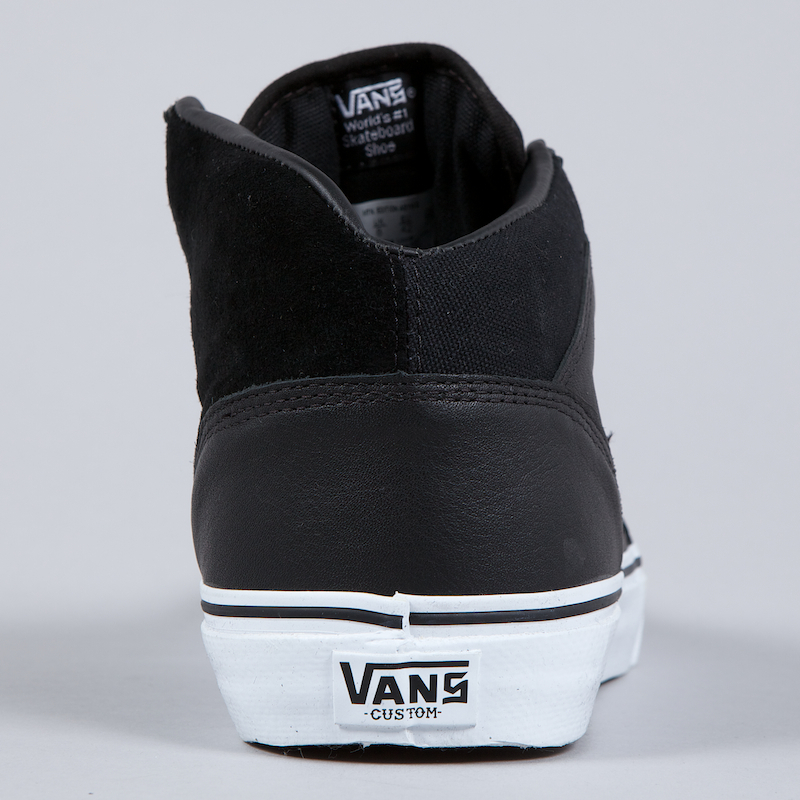 Max Schaaf Vans Syndicate Mountain Edition Asym 4q Black 4