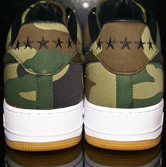 Nike Air Force 1 Bespoke '5 Star General' 