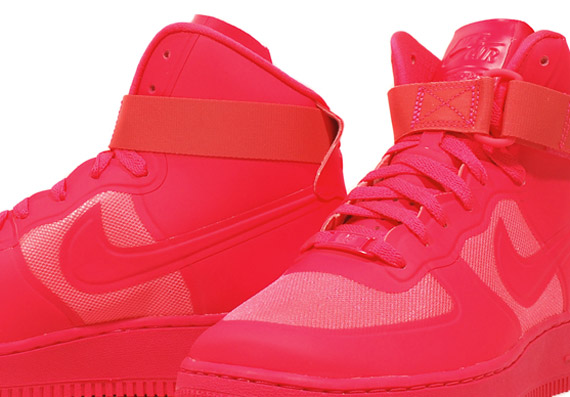 Nike Air Force 1 High Hyperfuse Premium - Solar Red