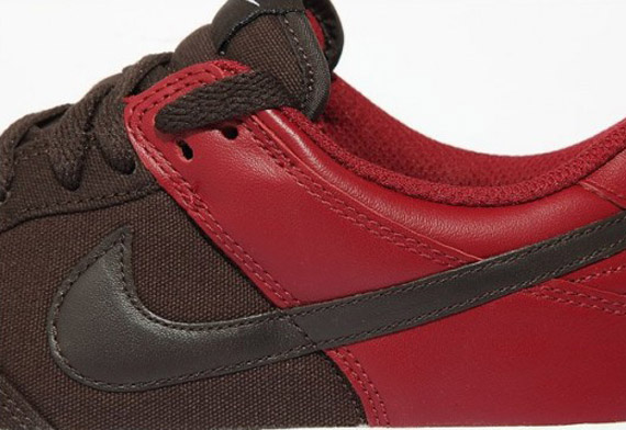 Nike Dunk Low Velvet Brown Team Red