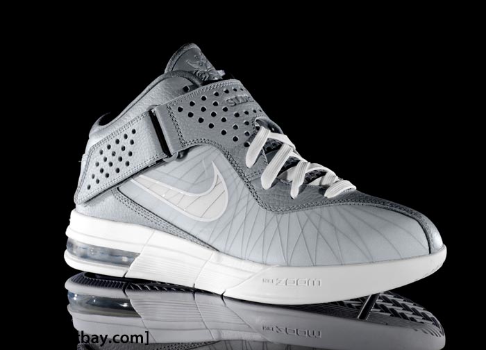 Nike Lebron Zoom Soldier V Cool Grey 8.jpg.pagespeed.ce .hawjpxfpn 