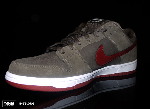 Nike Sb Dunk Low Brown Red White Spring 2012 03