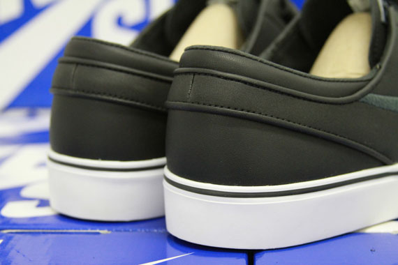 Nike Sb Janoski Velcro Black 06