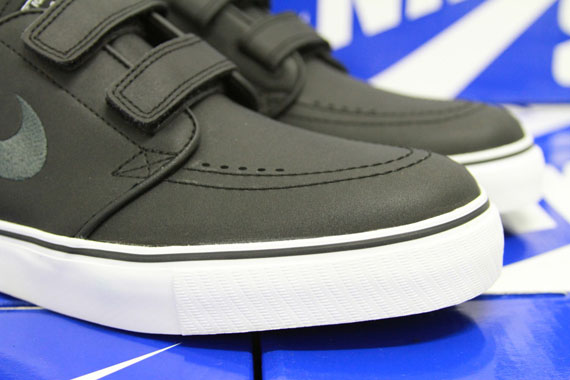 Nike Sb Janoski Velcro Black 07