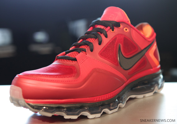 Nike Trainer 1.3 Max Gym Red Black Brilliant Orange White 02