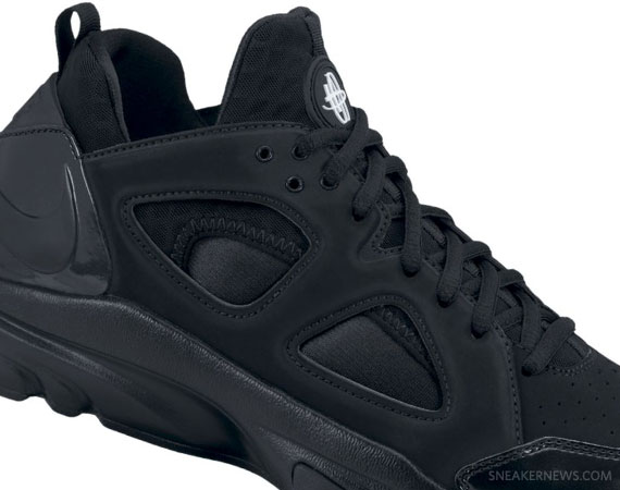 Nike Zoom Huarache TR Low - Black Patent