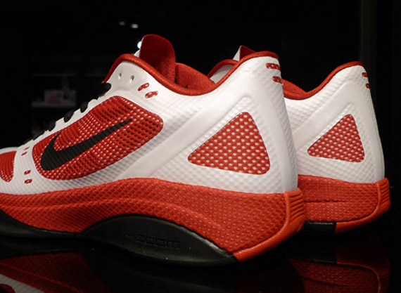 Nike Zoom Hyperfuse 2011 Low - White - Black - Sport Red