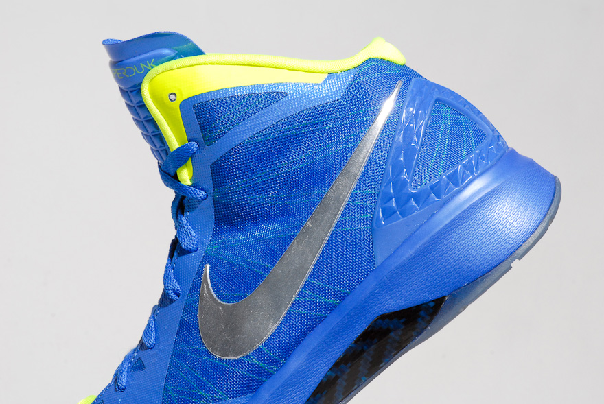 Nike Hyperdunk 2011 21