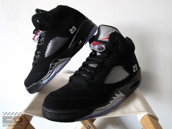 Air Jordan V Retro – Black – Metallic Silver | New Photos