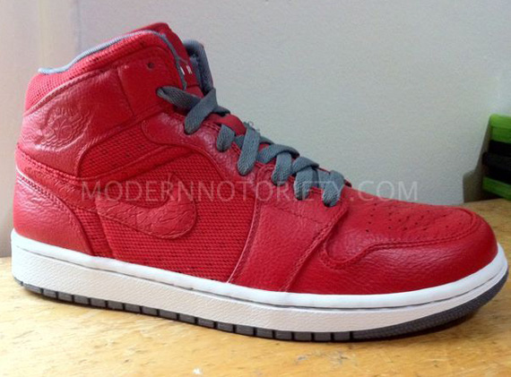 Air Jordan 1 Phat Varsity Red Cool Grey 05