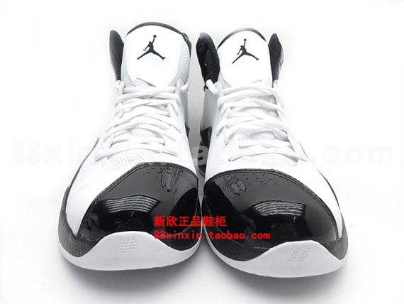 Air Jordan 2011 A Flight White Black 07