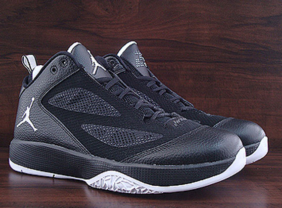 Air Jordan 2011 Q Flight Black White 95 Soleman 03