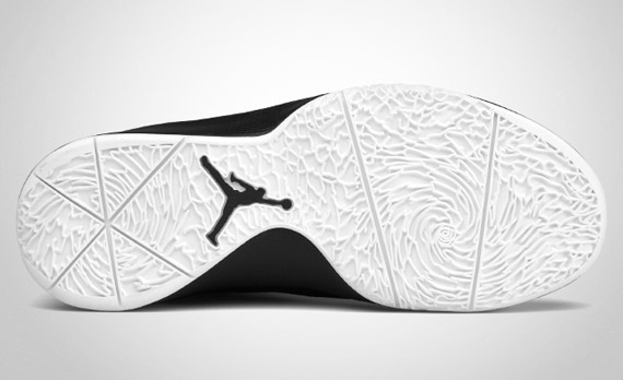 Air Jordan 2011 Q Flight September 2011 9