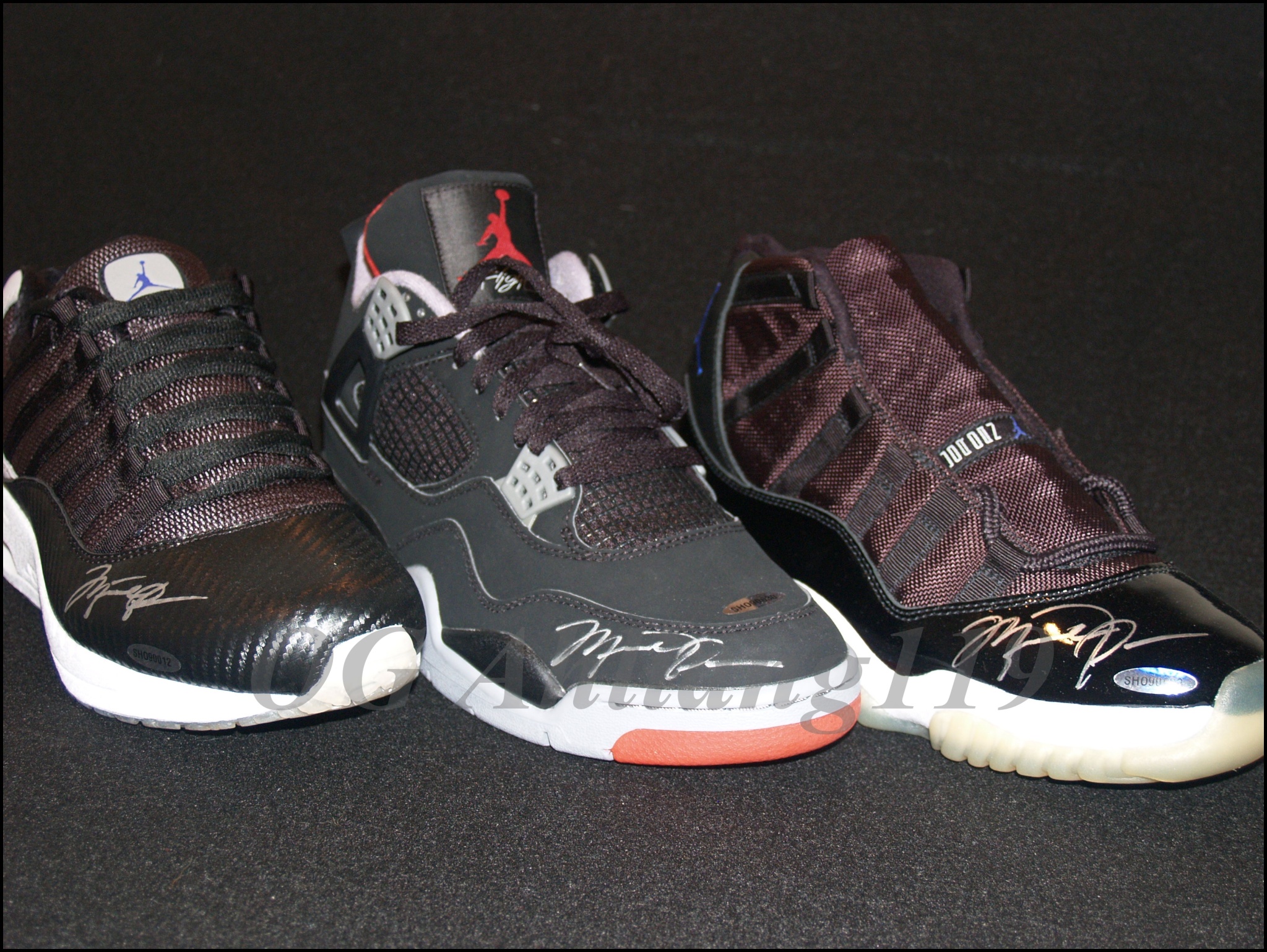 Air Jordan Autographed Collection 00