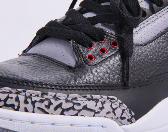 Air Jordan III - Black - Cement Grey | New Detailed Images