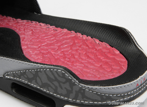 Air Jordan Iii Stealth Slide Pack 01