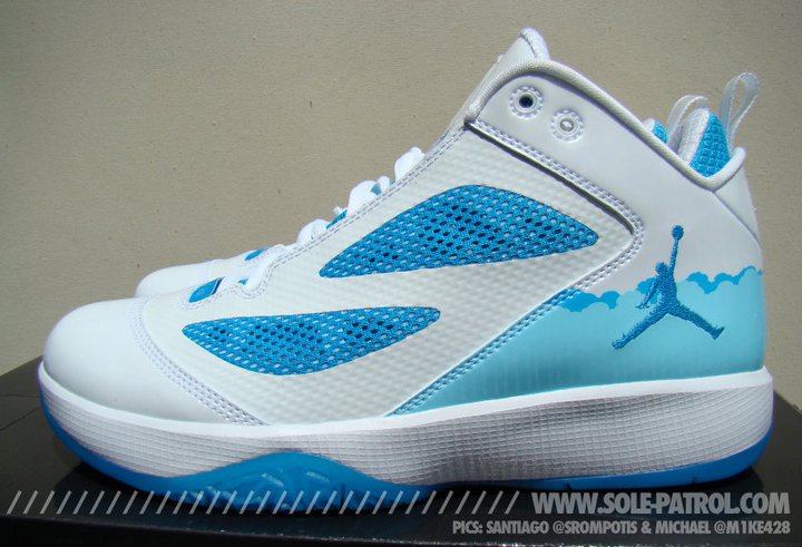 Air Jordan Q Flight Follow 23 Detailed Images 2