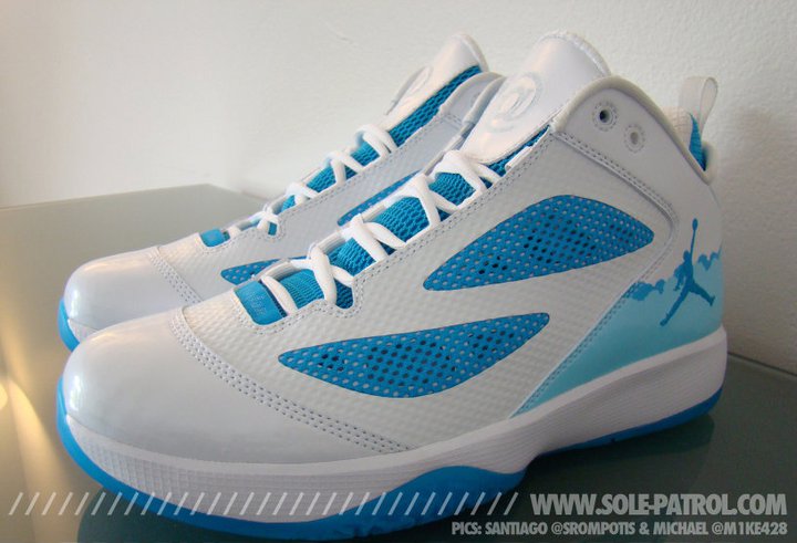 Air Jordan Q Flight Follow 23 Detailed Images 3